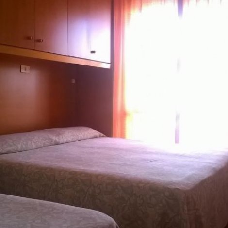 SLEEPING ROOM