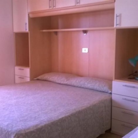 SLEEPING ROOM
